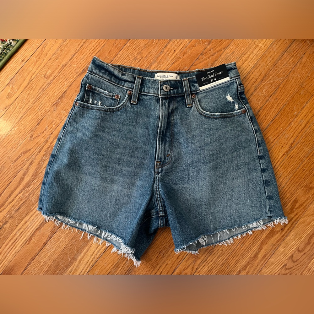 Abercrombie High Rise Dad Short (Curve Love)